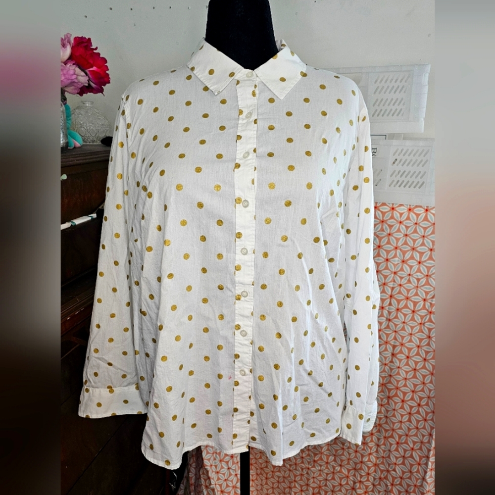 2x Talbot's white and gold blouse